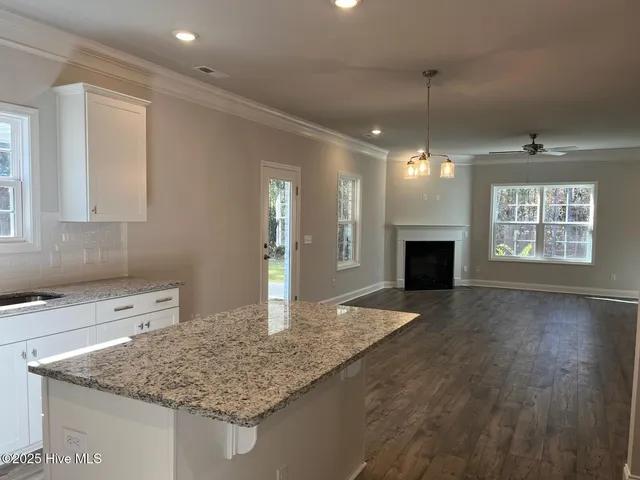 $460,900 | 1221 Mandevilla Drive Southeast, Bolivia, NC 28422