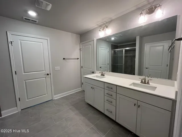 $460,900 | 1221 Mandevilla Drive Southeast, Bolivia, NC 28422