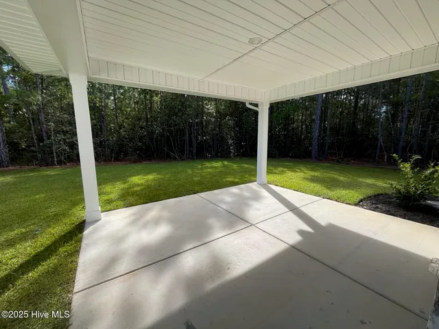 $460,900 | 1221 Mandevilla Drive Southeast, Bolivia, NC 28422