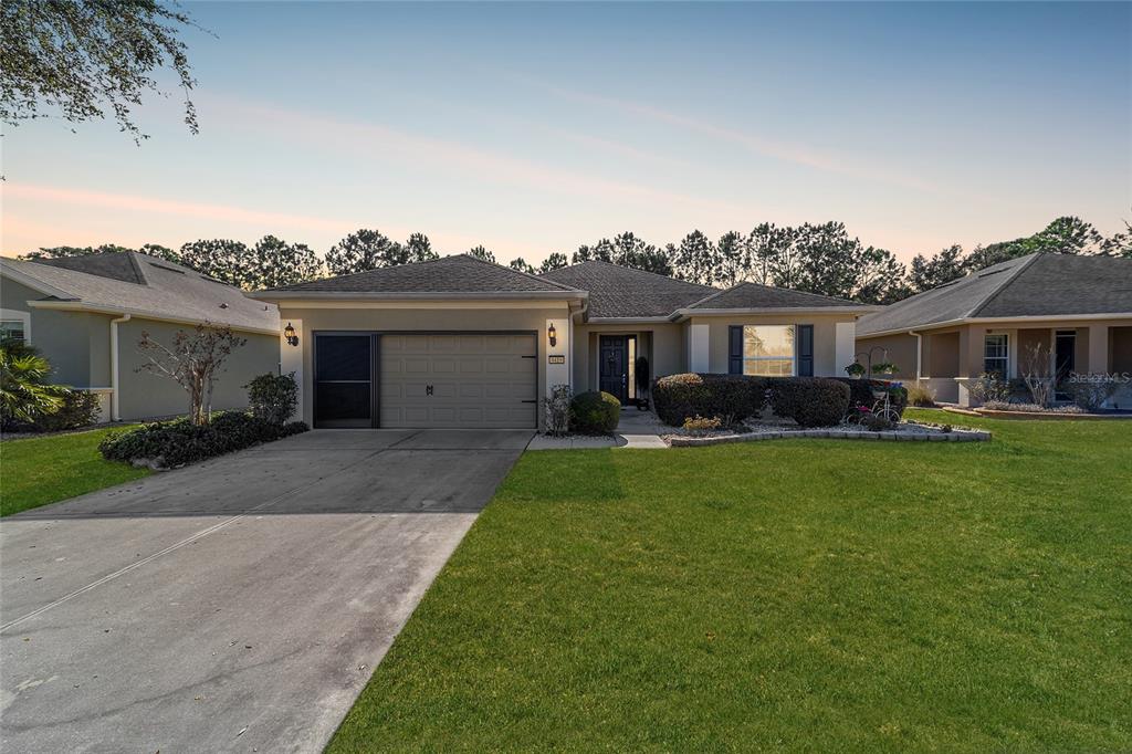 9419 Southwest 66th Loop Ocala, FL 34481 - Photo 2 of 55