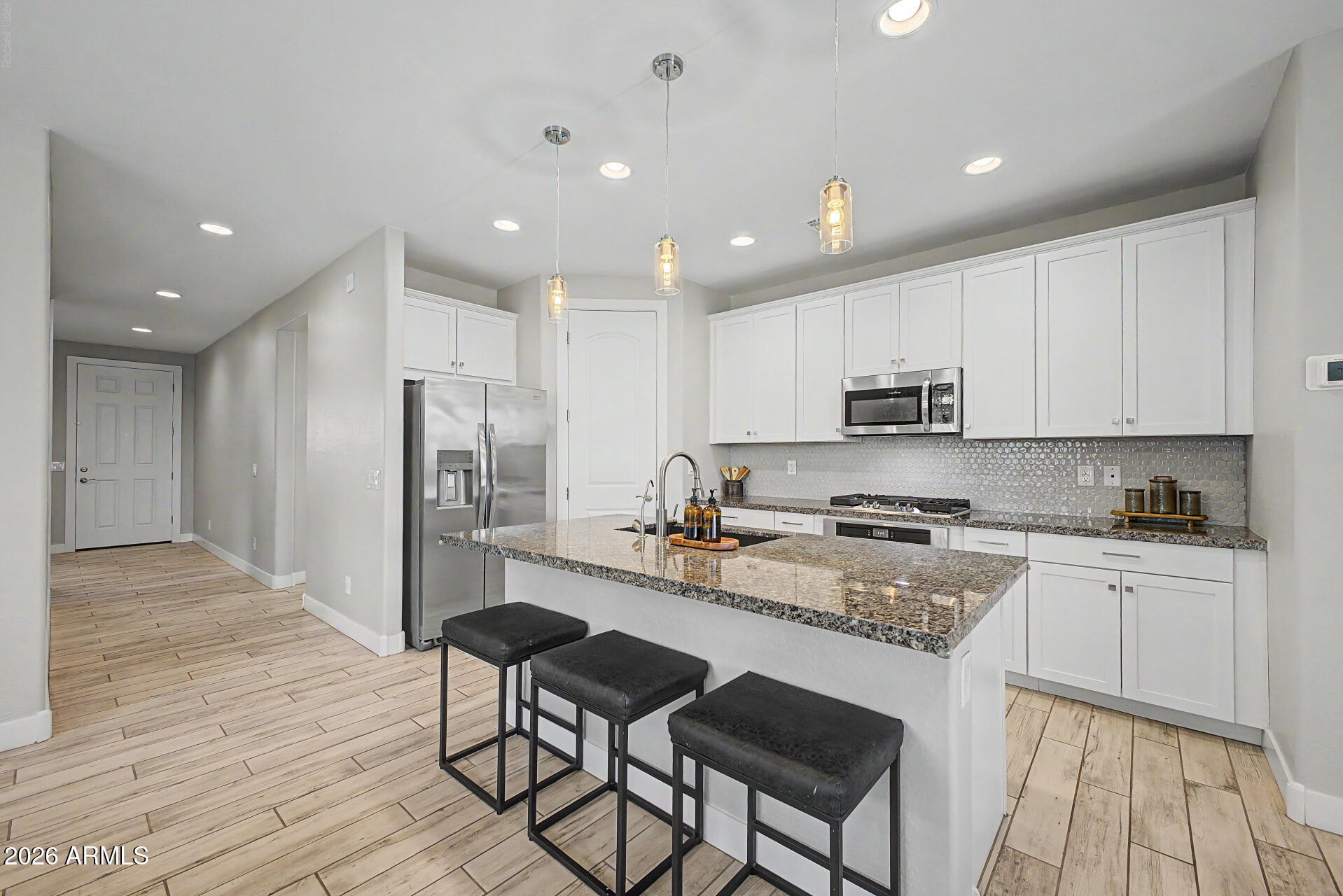 17455 West Bloomfield Road Surprise, AZ 85388 - Photo 12 of 36