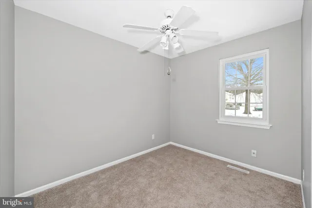 $379,000 | 30 Julie Lane, Newark, DE 19711