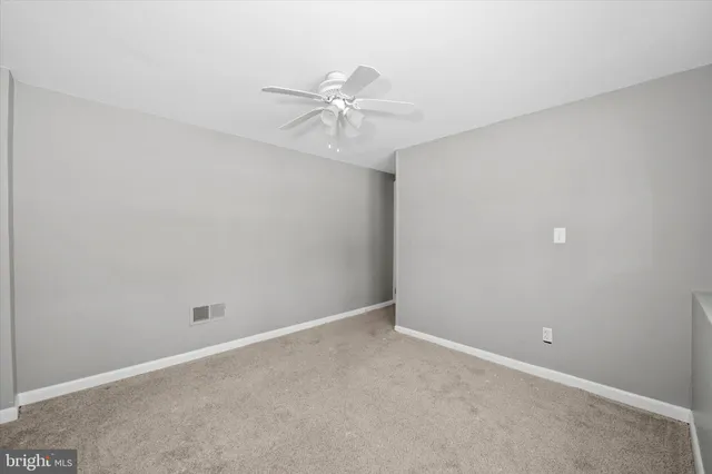 $379,000 | 30 Julie Lane, Newark, DE 19711