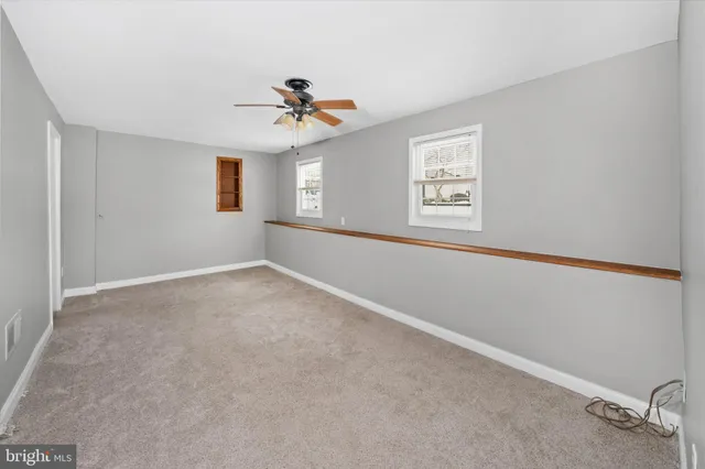 $379,000 | 30 Julie Lane, Newark, DE 19711