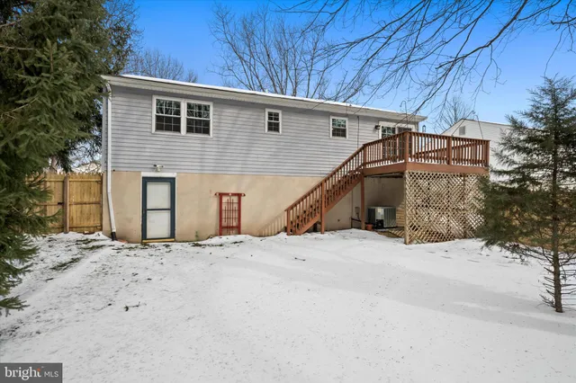 $379,000 | 30 Julie Lane, Newark, DE 19711