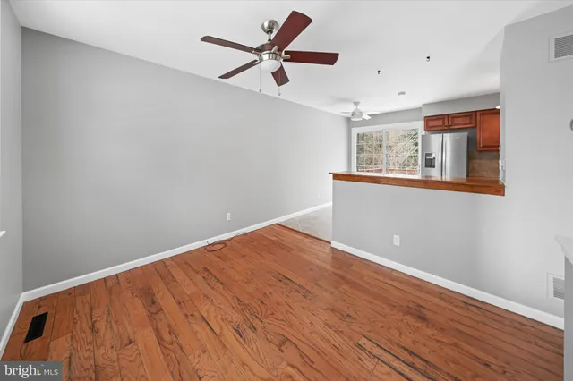 $379,000 | 30 Julie Lane, Newark, DE 19711