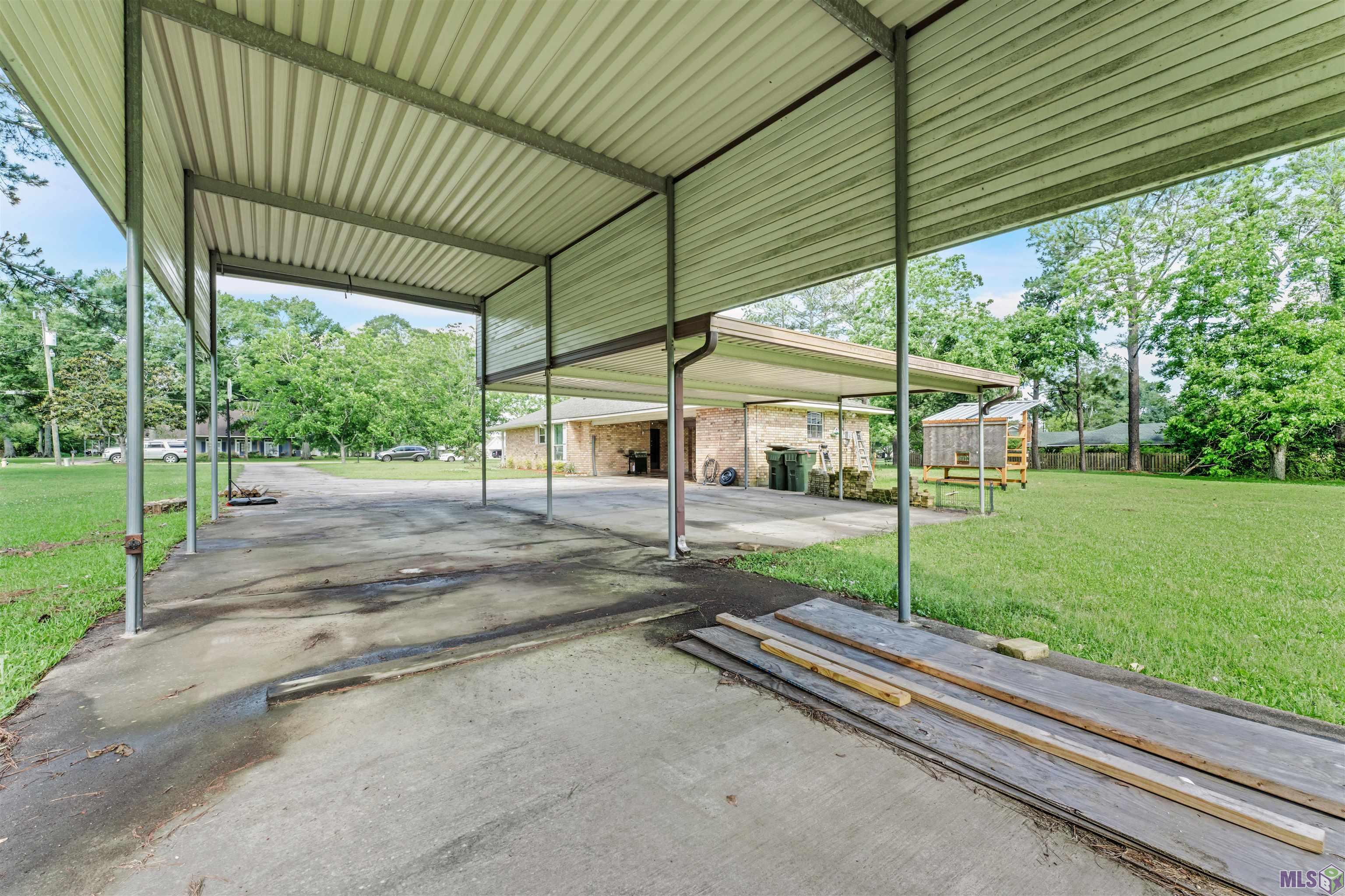 42194 Jamie Road Prairieville, LA 70769 - Photo 24 of 30 Gallery Image 24