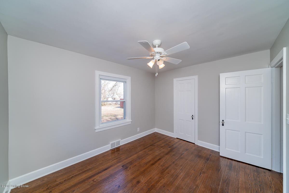 2807 Ralph Avenue Louisville, KY 40216 - Photo 28 of 51 28
