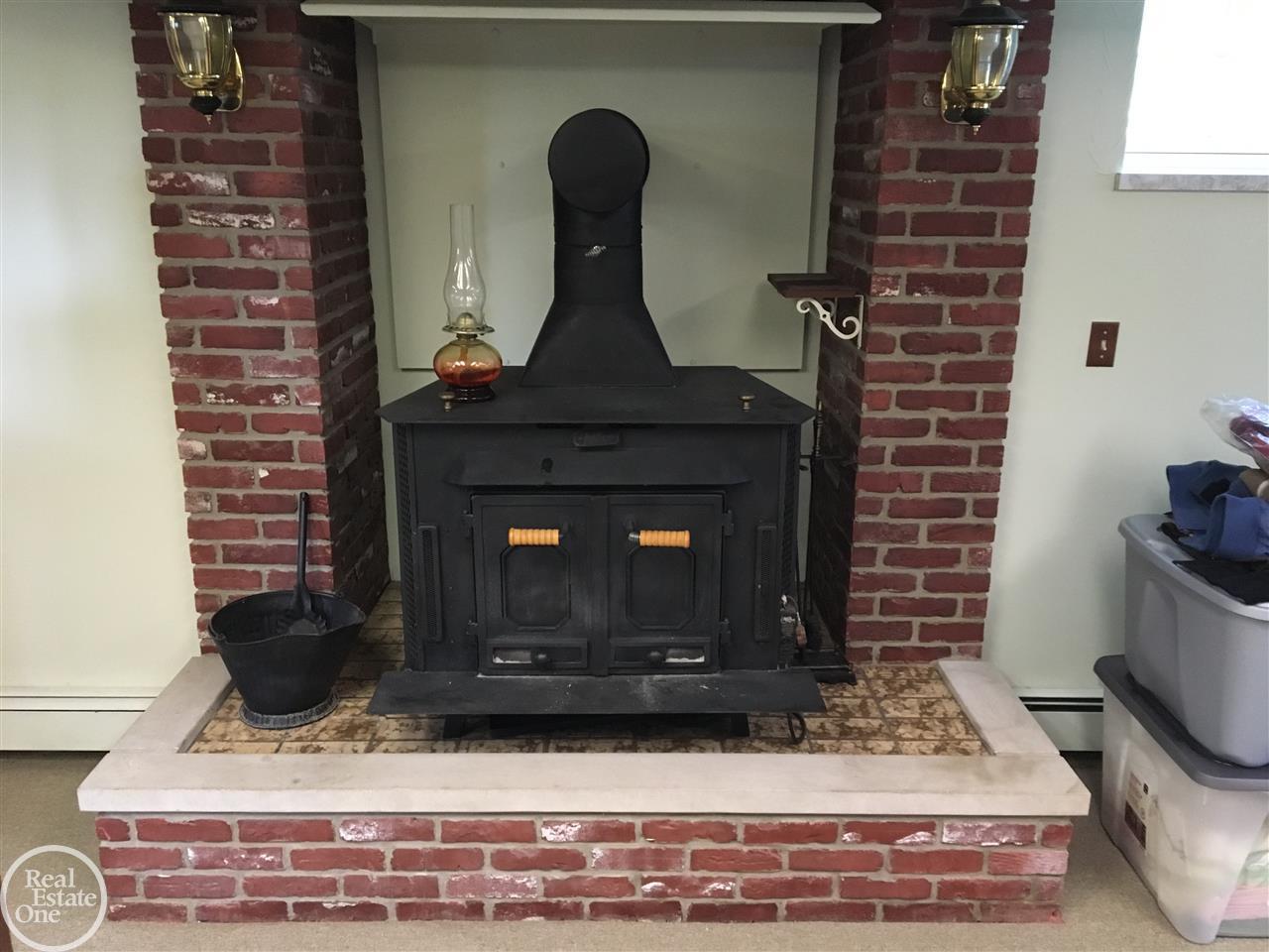 4701 Atkins Road North Street, MI 48049 - Photo 29 of 40 31327000-28.JPG