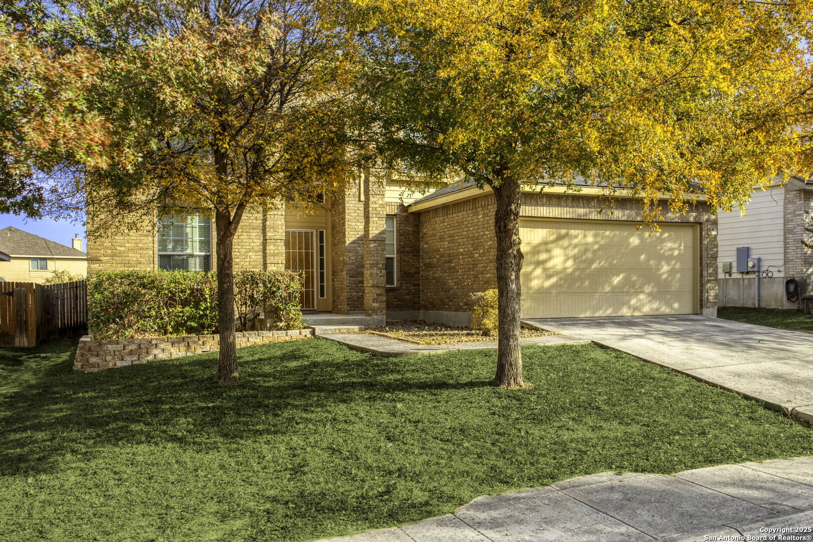 1026 Orchid Grove San Antonio, TX 78245 - Photo 2 of 31