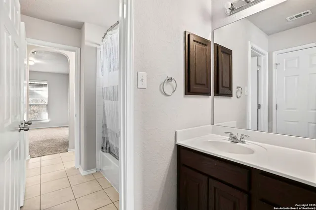 $2,400 | 1026 Orchid Grove, San Antonio, TX 78245