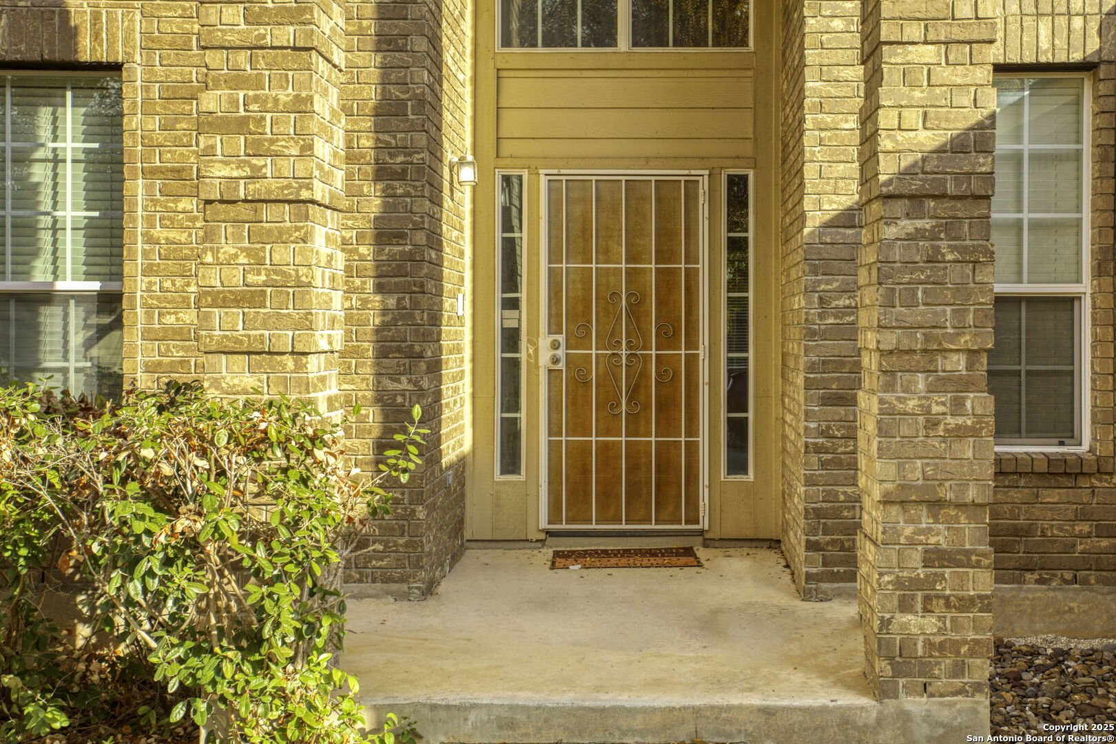 1026 Orchid Grove San Antonio, TX 78245 - Photo 3 of 31