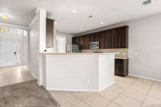 $2,400 | 1026 Orchid Grove, San Antonio, TX 78245