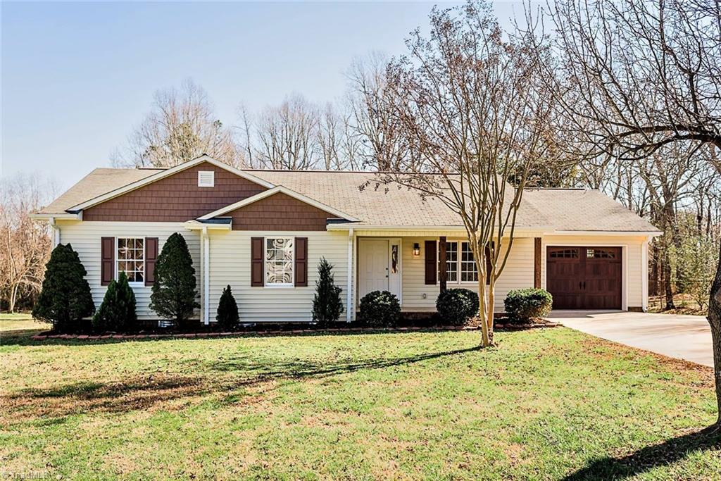 1046 Reedy Creek Road Lexington, NC 27295 - Photo 2 of 23 Gallery Image 2