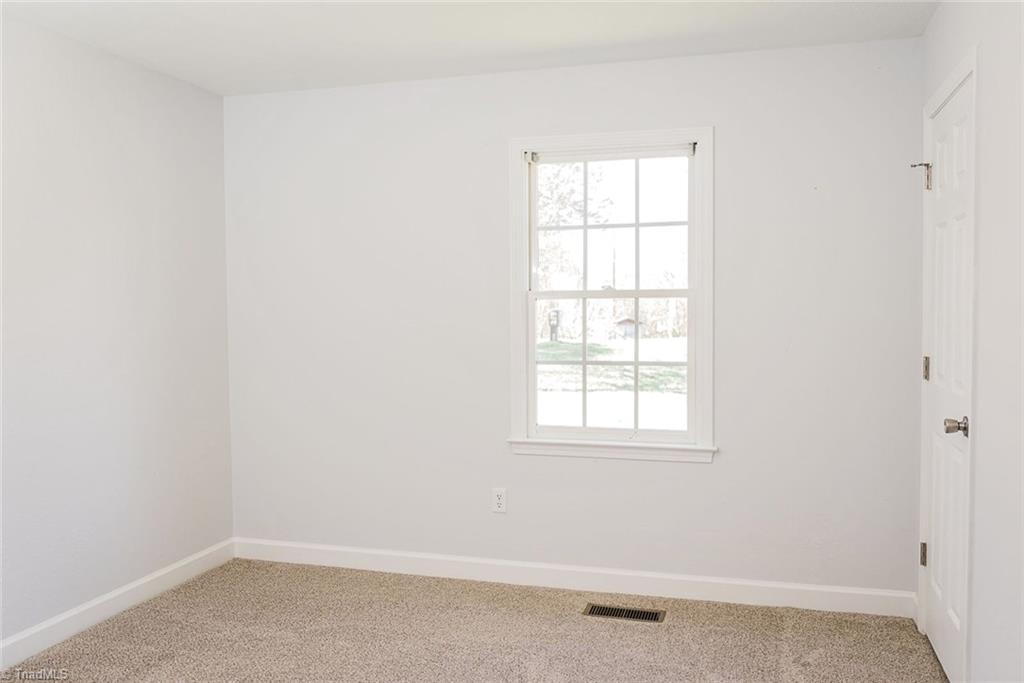 1046 Reedy Creek Road Lexington, NC 27295 - Photo 14 of 23 Gallery Image 14