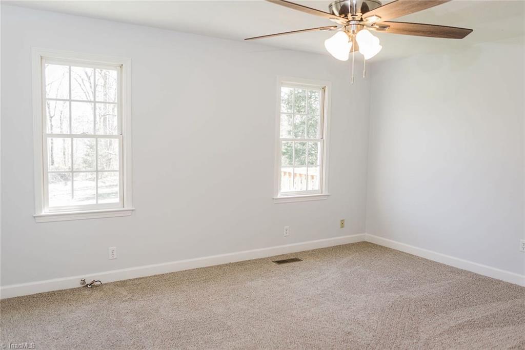 1046 Reedy Creek Road Lexington, NC 27295 - Photo 9 of 23 Gallery Image 9