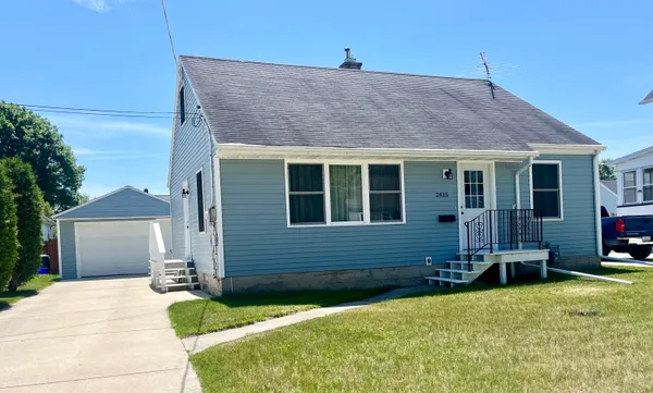 $206,900 | 2415 16th Street, Two Rivers, WI 54241