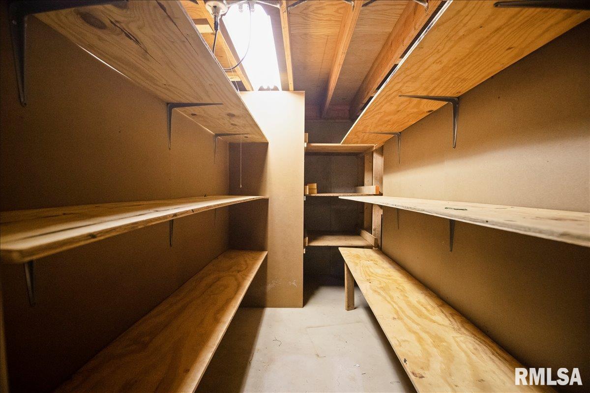 2523 Gaylord Avenue Springfield, IL 62704 - Photo 24 of 29