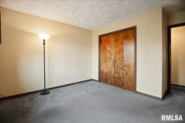 $230,000 | 2523 Gaylord Avenue, Springfield, IL 62704