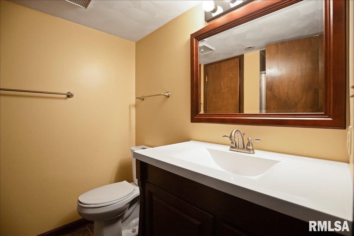 2523 Gaylord Avenue Springfield, IL 62704 - Photo 26 of 29