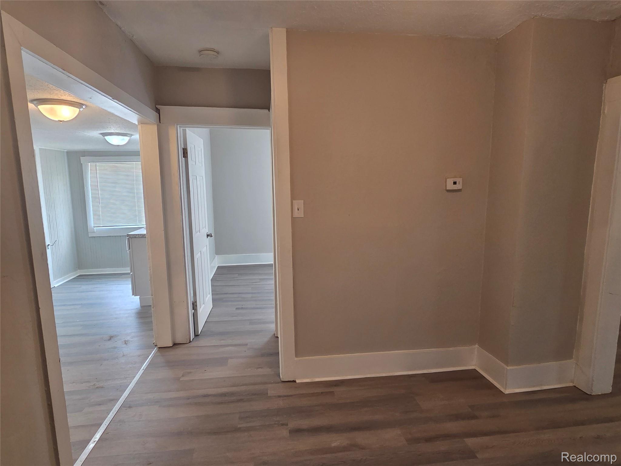 7210 Rivard Avenue Warren, MI 48091 - Photo 13 of 19 20260519_151255.jpg