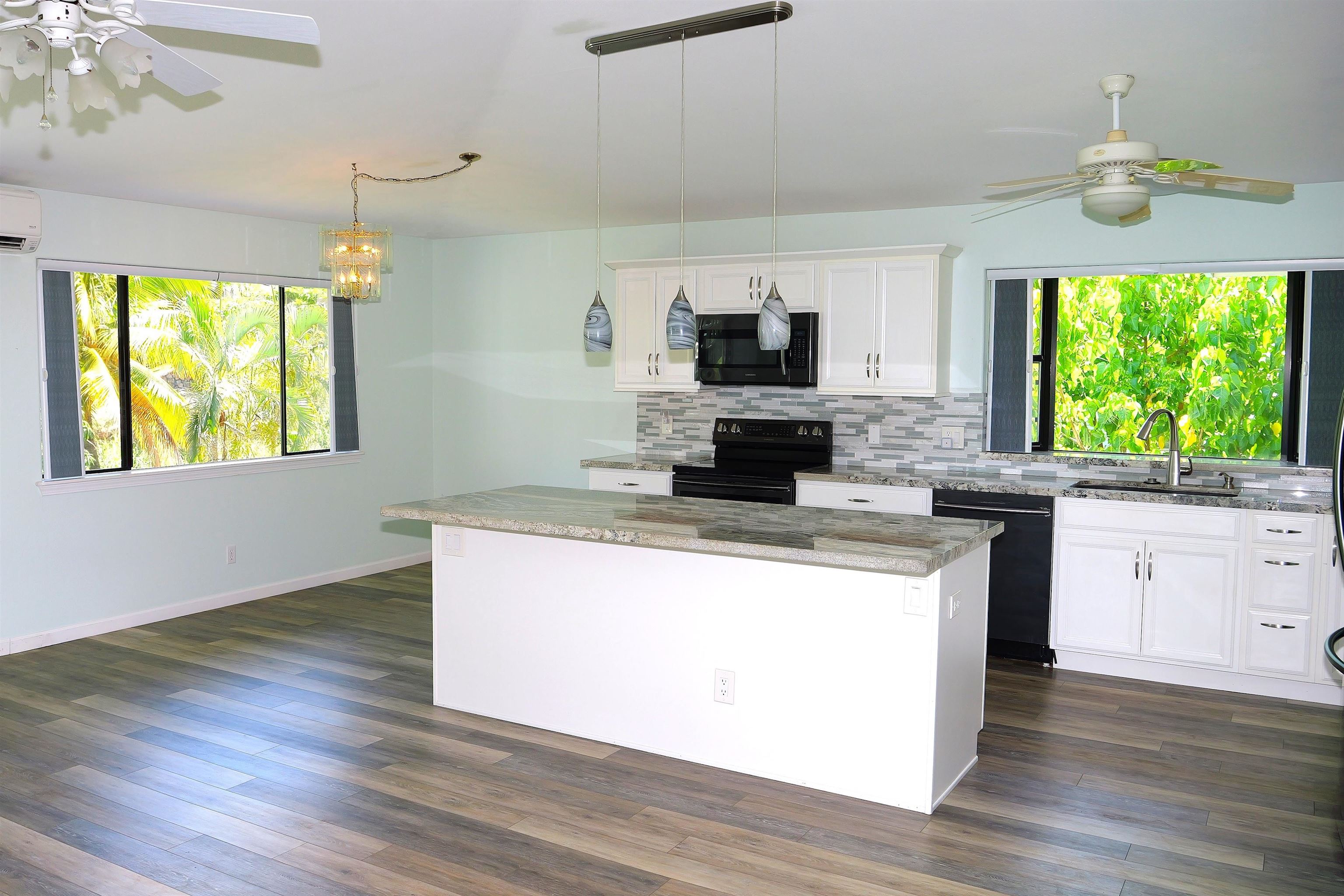 239 Keonekai Road Kihei, HI 96753 - Photo 3 of 32