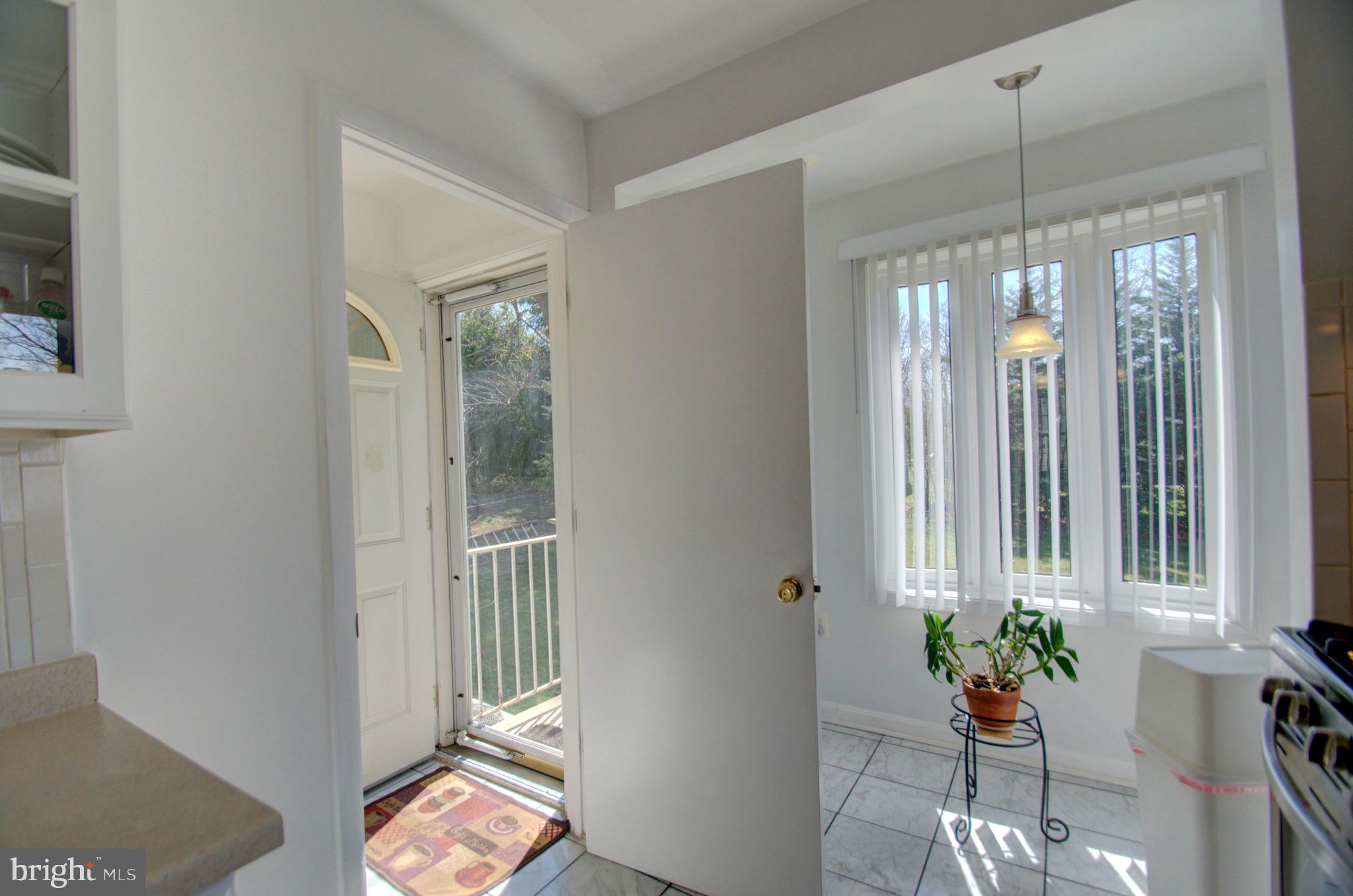 2816 Munson Street Silver Spring, MD 20902 - Photo 14 of 46 Rear door
