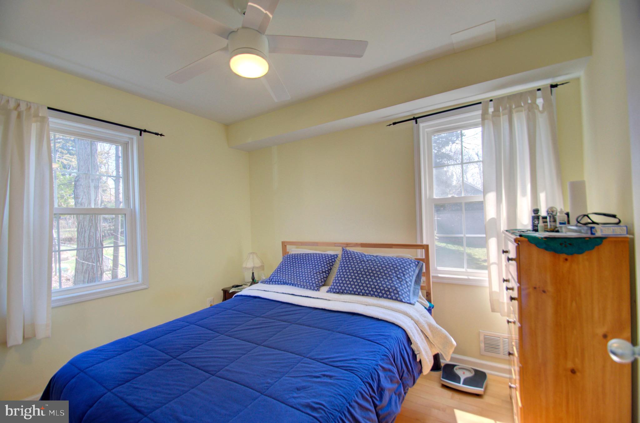 2816 Munson Street Silver Spring, MD 20902 - Photo 22 of 46 Main level bedroom