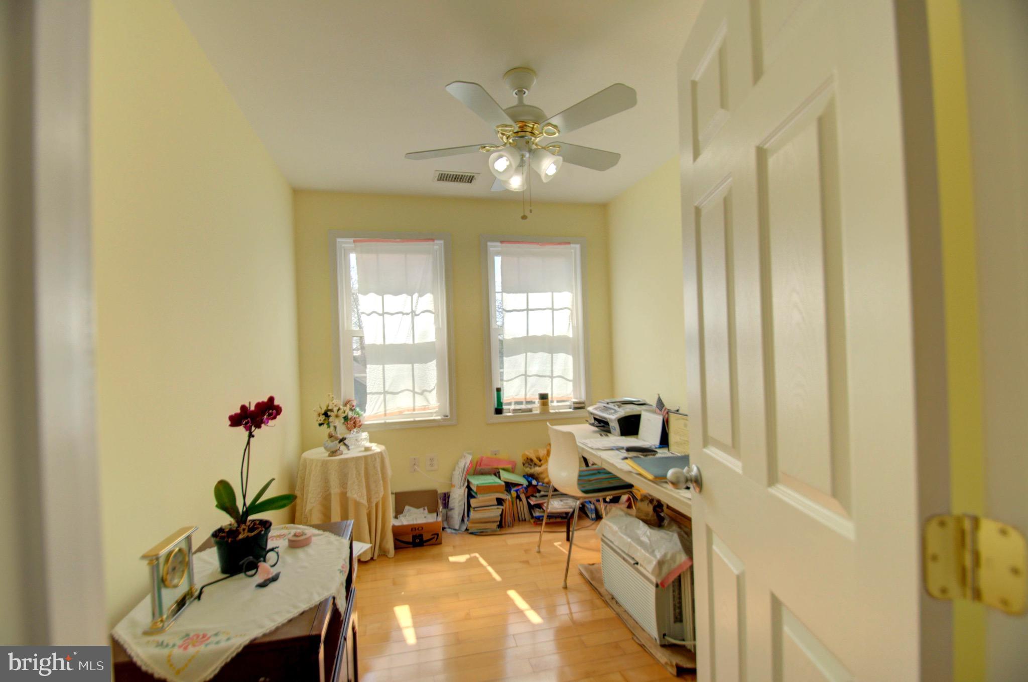 2816 Munson Street Silver Spring, MD 20902 - Photo 29 of 46 Office/bedroom