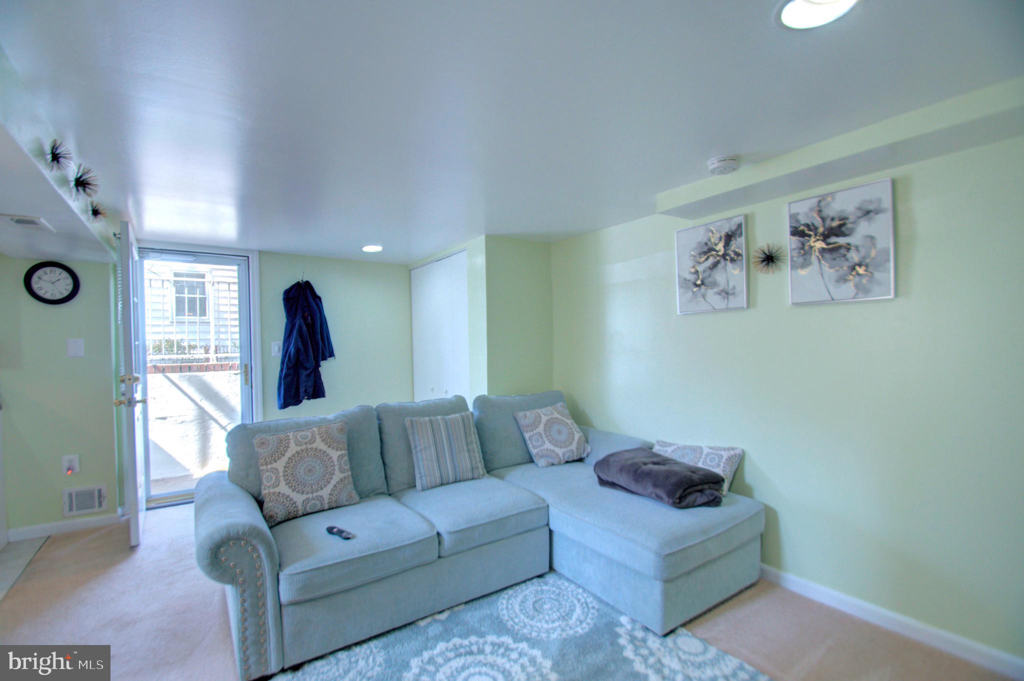 2816 Munson Street Silver Spring, MD 20902 - Photo 34 of 46 Rec room