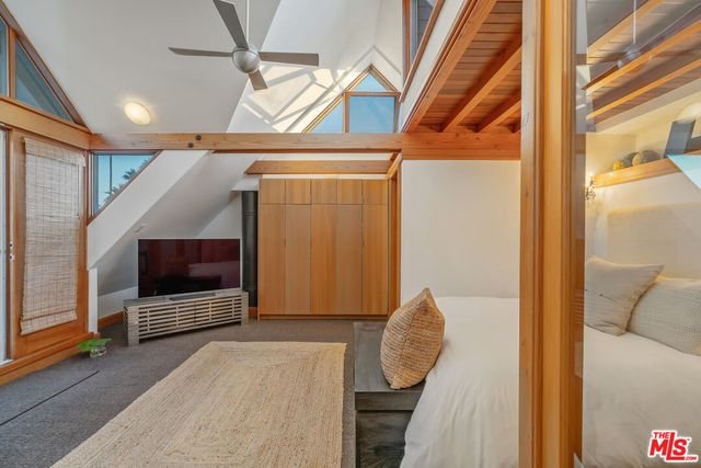 $3,995,000 | 133 Ocean Park Boulevard, Santa Monica, CA 90405