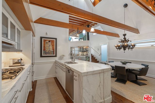 $3,995,000 | 133 Ocean Park Boulevard, Santa Monica, CA 90405