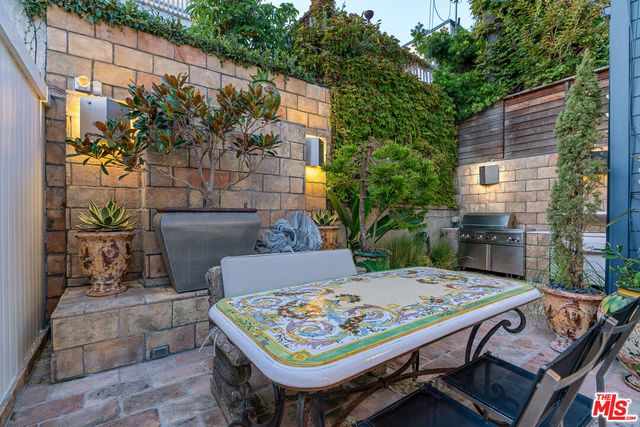 $3,995,000 | 133 Ocean Park Boulevard, Santa Monica, CA 90405