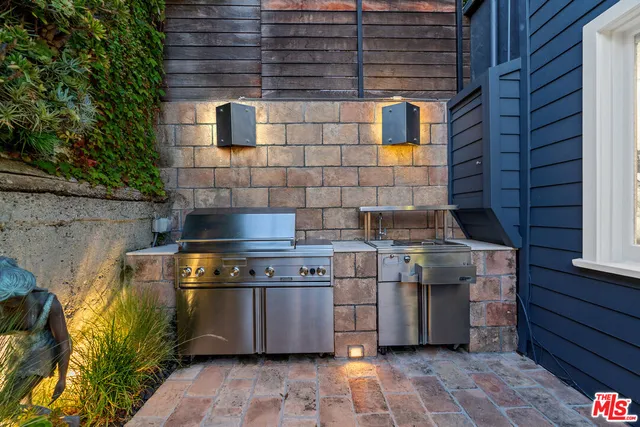 $3,995,000 | 133 Ocean Park Boulevard, Santa Monica, CA 90405