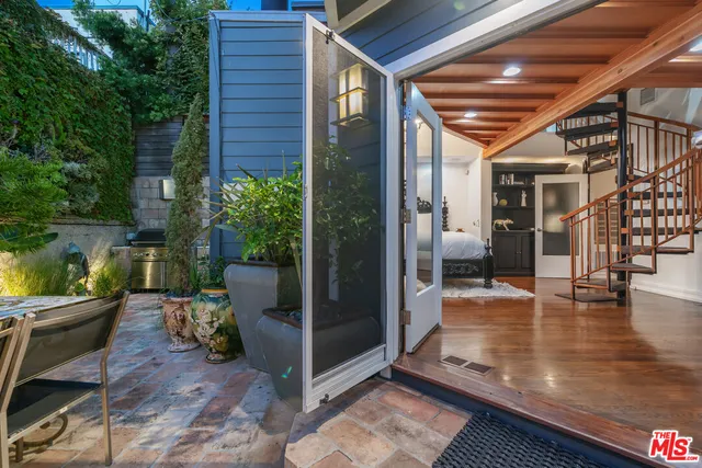 $3,995,000 | 133 Ocean Park Boulevard, Santa Monica, CA 90405