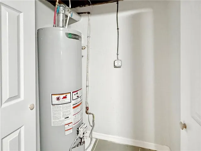 a view of walk in closet