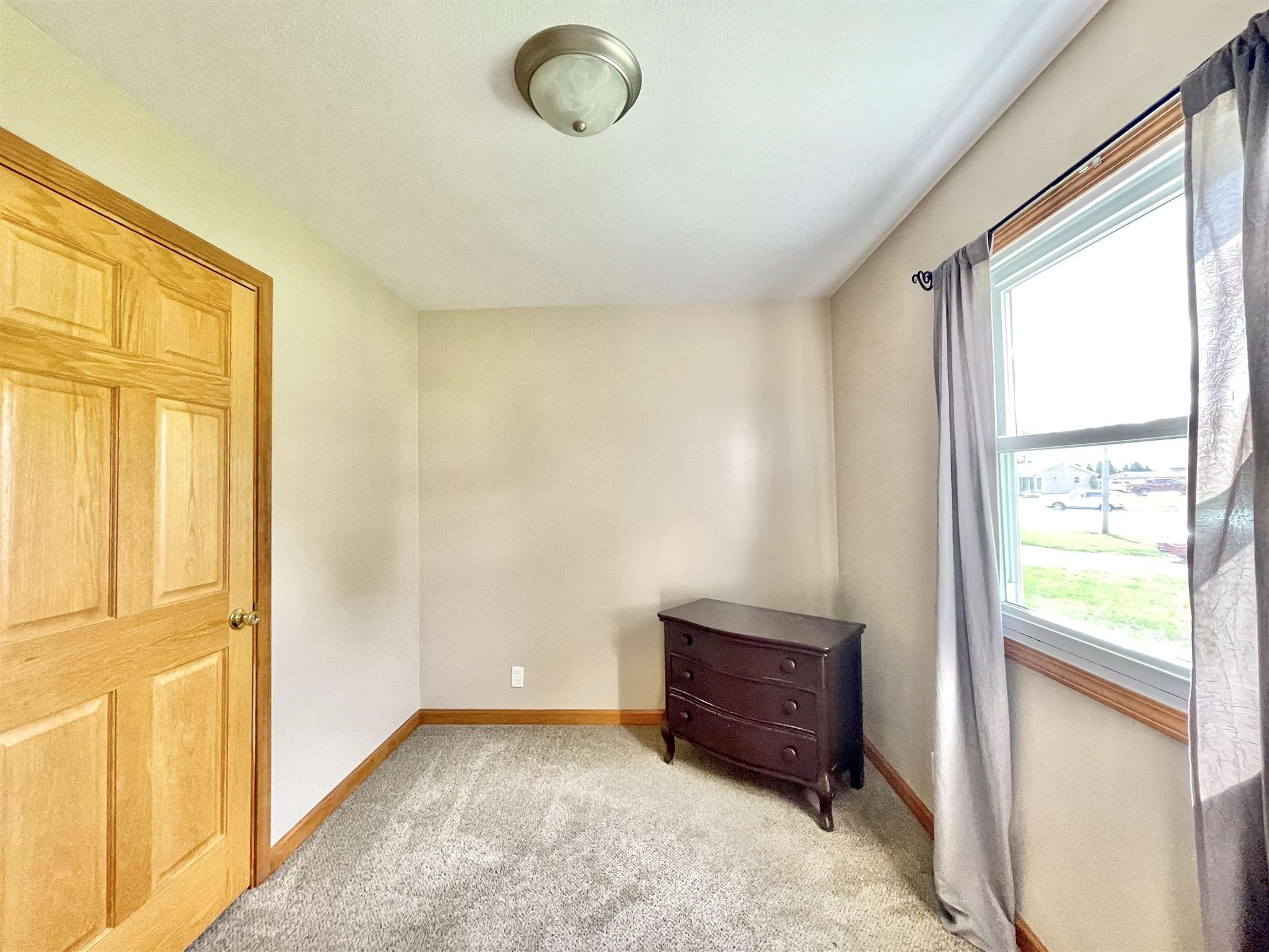 1806 West Kem Road Marion, IN 46952 - Photo 14 of 31 Gallery Image 14