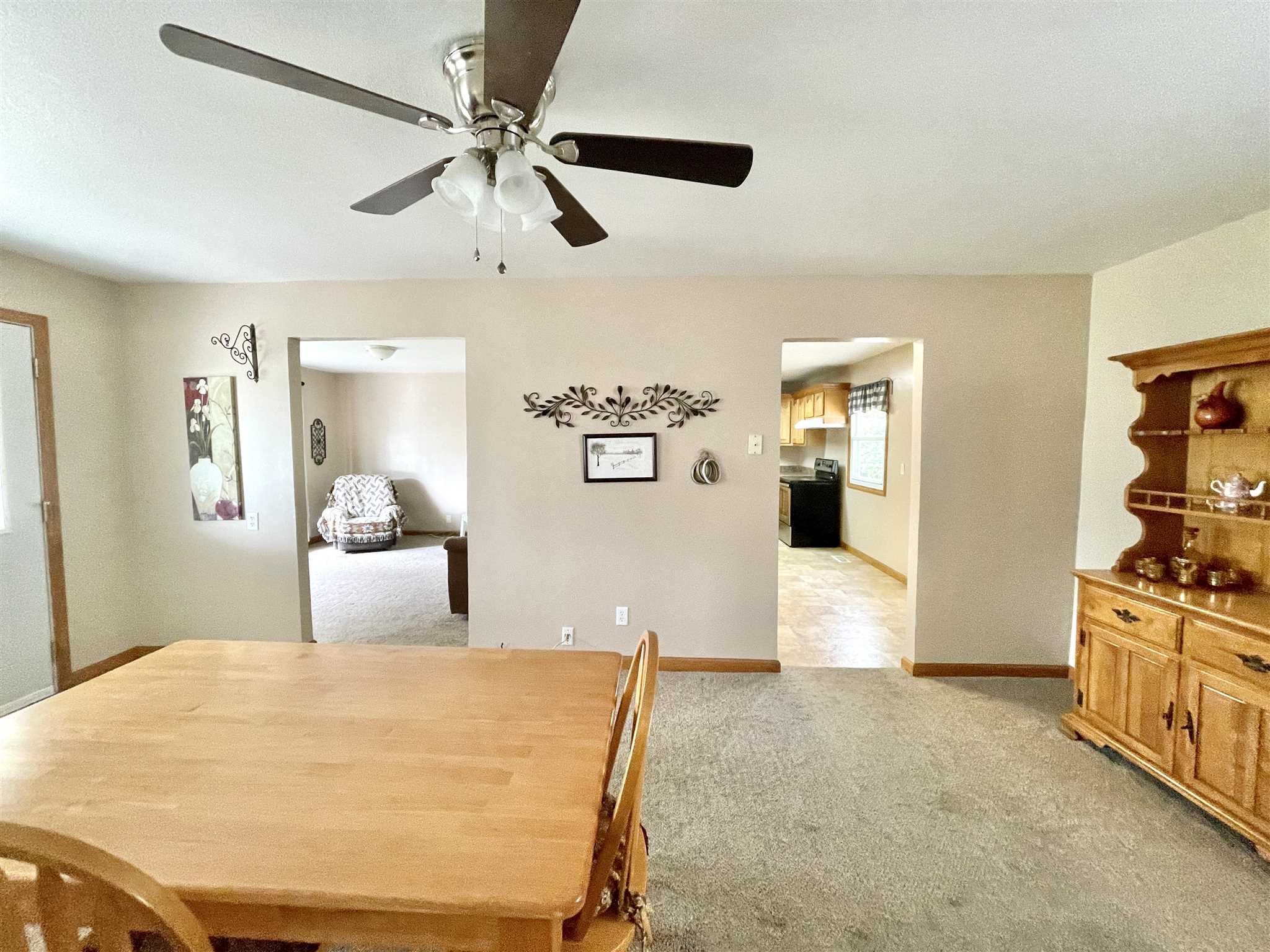 1806 West Kem Road Marion, IN 46952 - Photo 9 of 31 Gallery Image 9