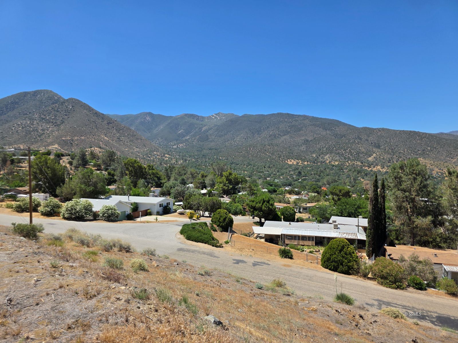 532 Piute Street Bodfish, CA 93205 - Photo 7 of 9