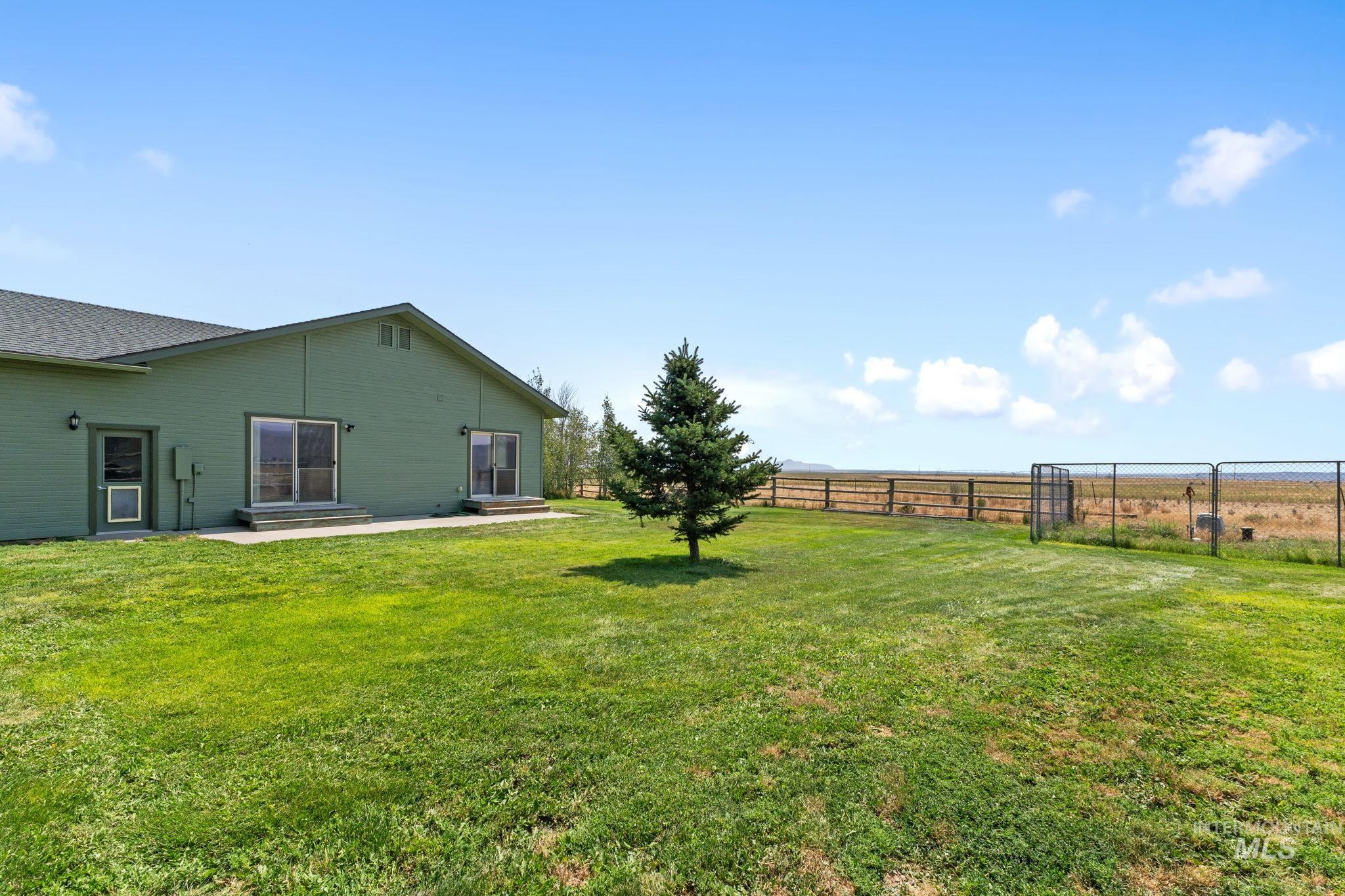 820 West Magic Road Shoshone, ID 83352 - Photo 6 of 44 Gallery Image 6