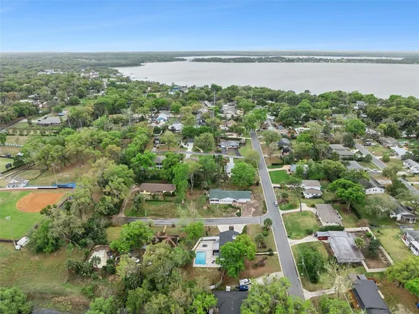 $674,000 | 1450 Hilltop Drive, Mount Dora, FL 32757