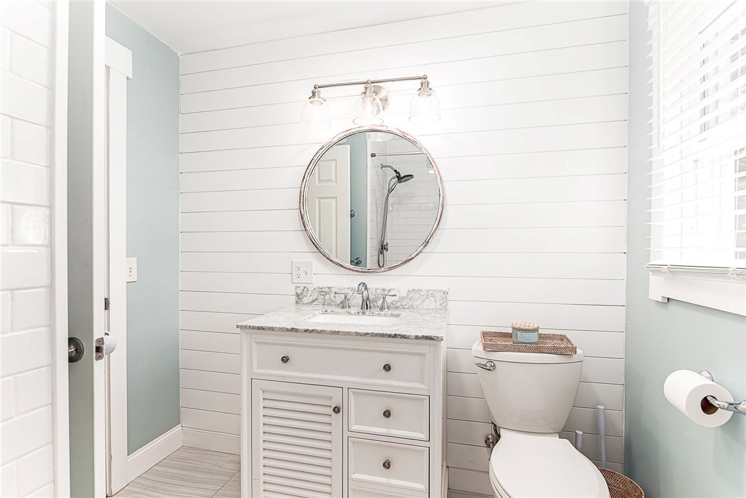 189 Shore Road Westerly, RI 02891 - Photo 18 of 30