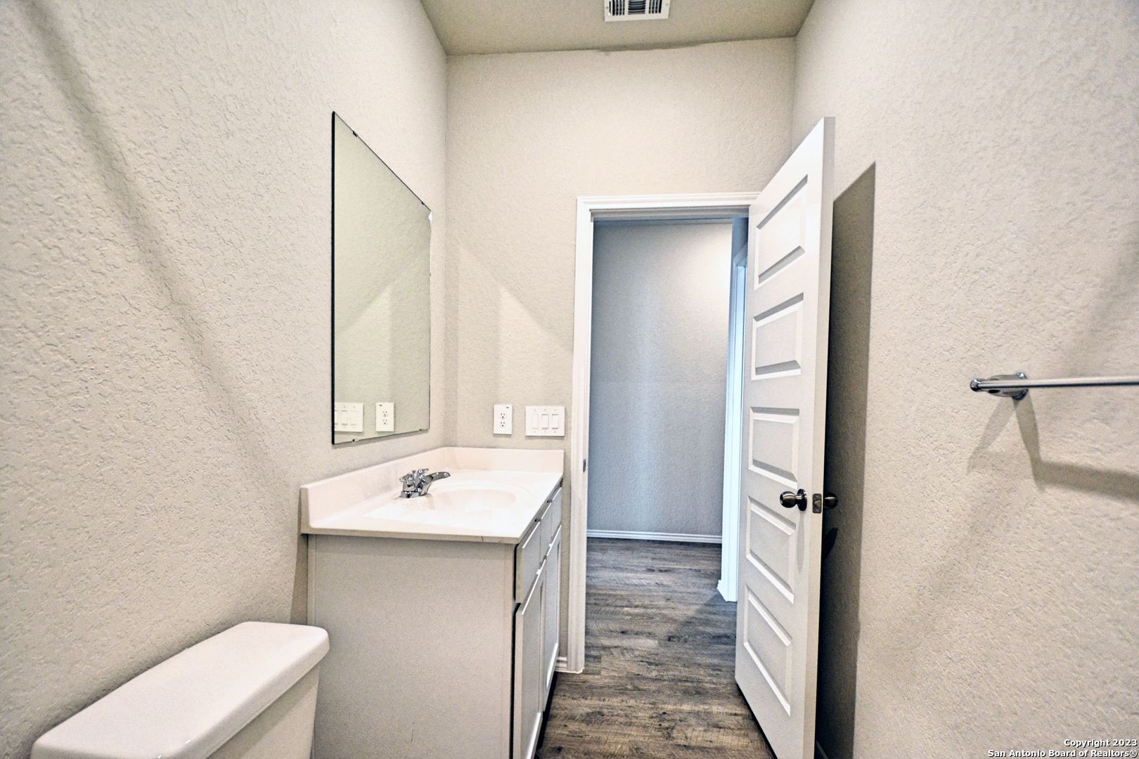 527 Moscato Road New Braunfels, TX 78130 - Photo 12 of 24