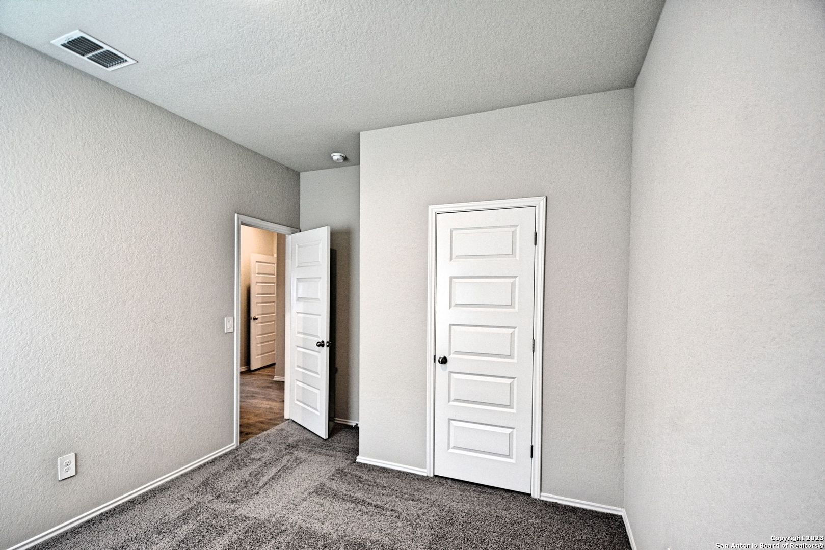 527 Moscato Road New Braunfels, TX 78130 - Photo 10 of 24