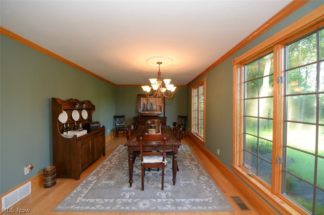 2313 South Hametown Road Akron, OH 44321 - Photo 25 of 35