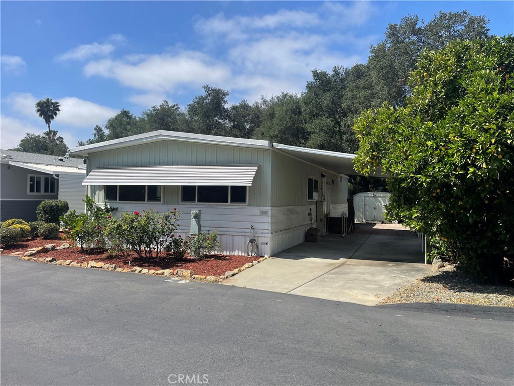 4747 Oak Crest Road, Unit 28 Fallbrook, CA 92028 - Photo 2 of 38