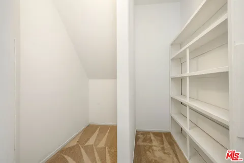 $890,000 | 14233 Yellowstone Lane, Canyon Country, CA 91387