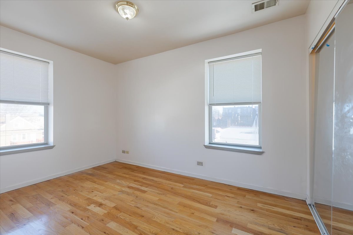 4024 West Division Street, Unit 202 Chicago, IL 60651 - Photo 32 of 39