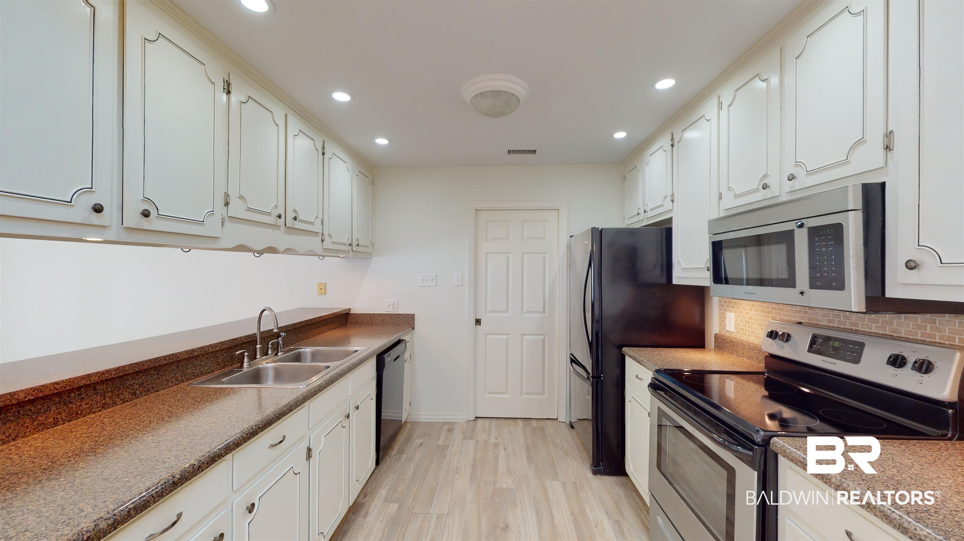 6964 Hedgestone Way Mobile, AL 36608 - Photo 8 of 29
