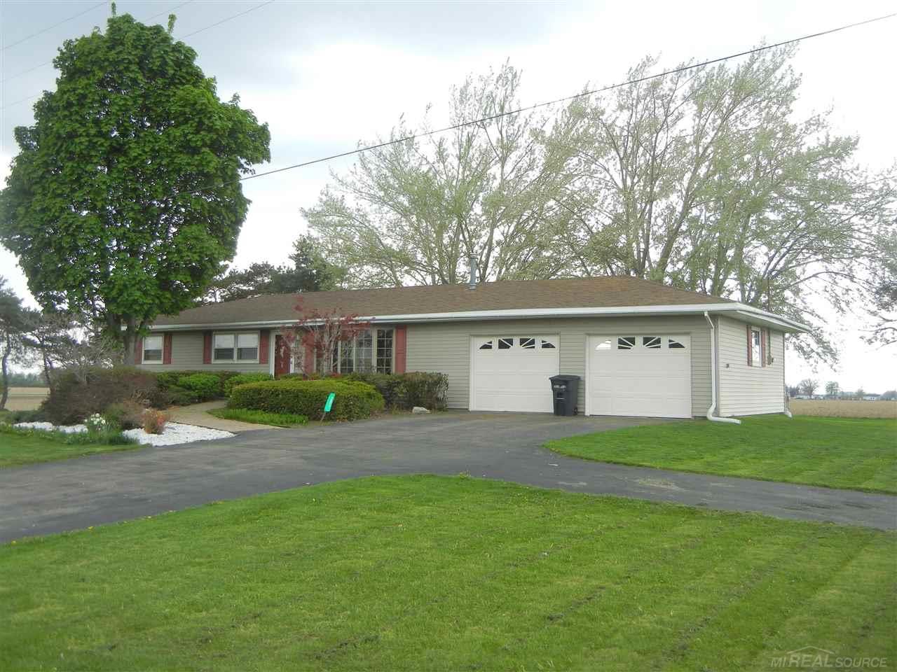 201 North Durand Road Corunna, MI 48817 - Photo 17 of 19 31241959-16.JPG